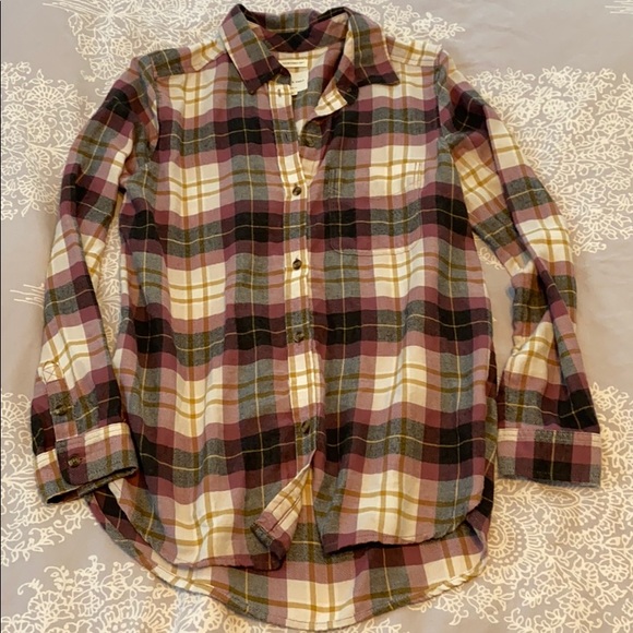American Eagle Plaid Button Down - Picture 1 of 2